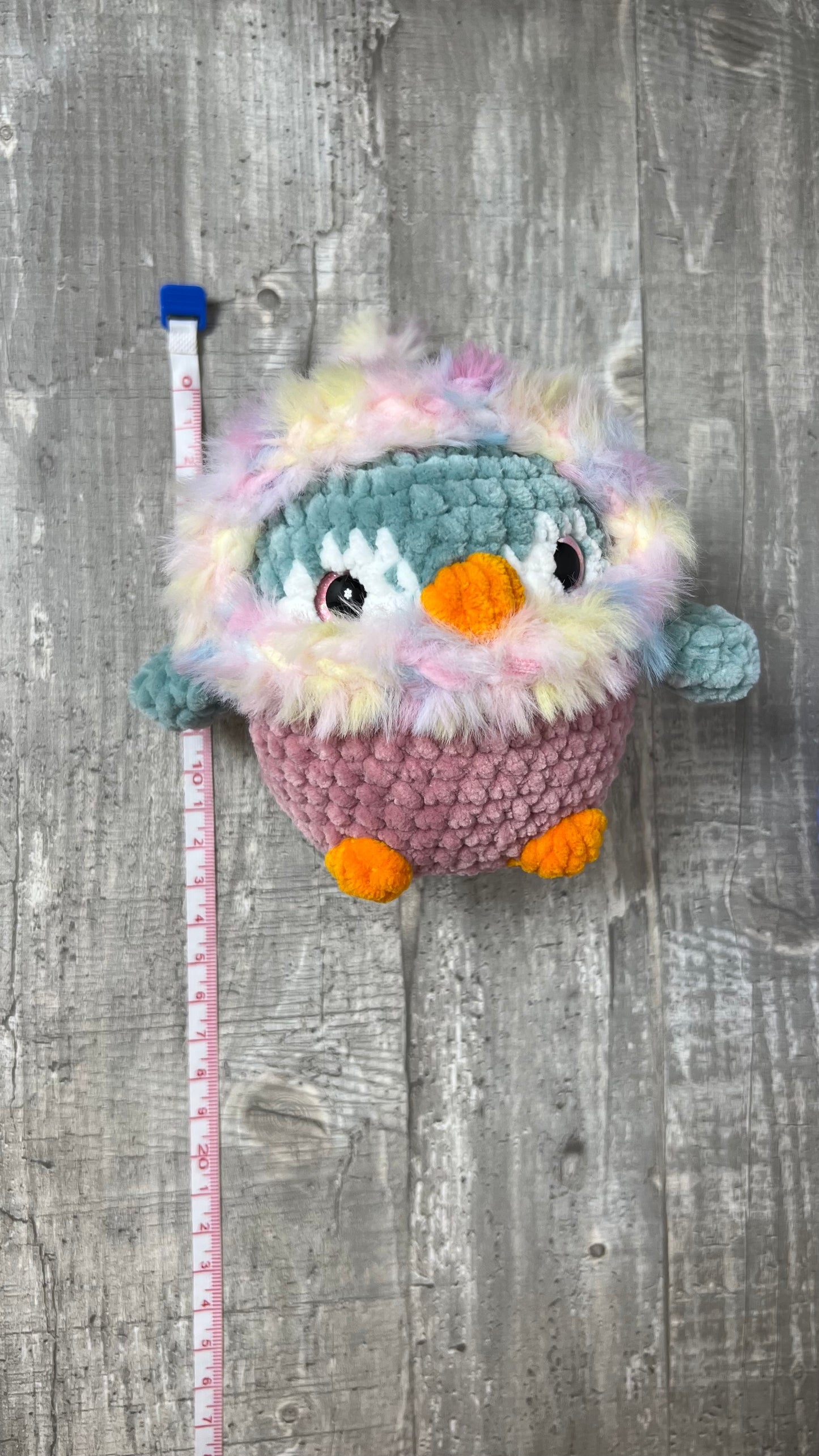 ❄️ Floki – der Pinguin mit der Kapuze