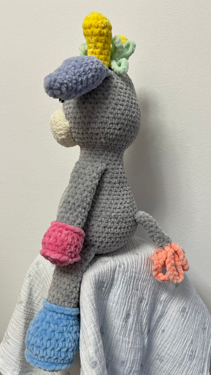 🦒 Krümel Kunter – Die kleine Giraffe mit den Regenbogenhufen