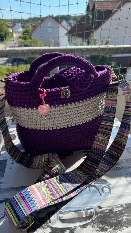 👜 Handgehäkelte Tasche mit Kunstlederboden