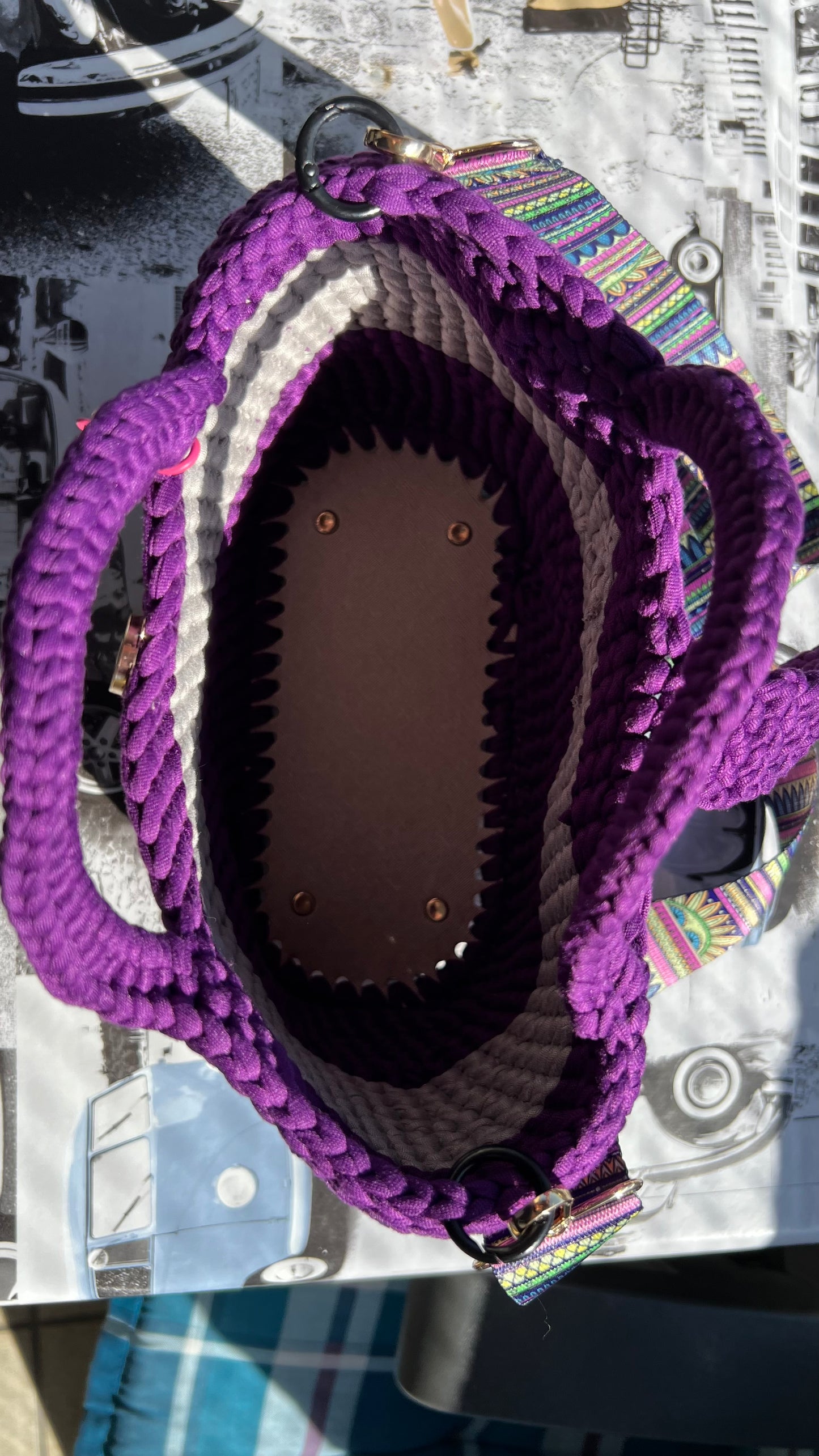 👜 Handgehäkelte Tasche mit Kunstlederboden