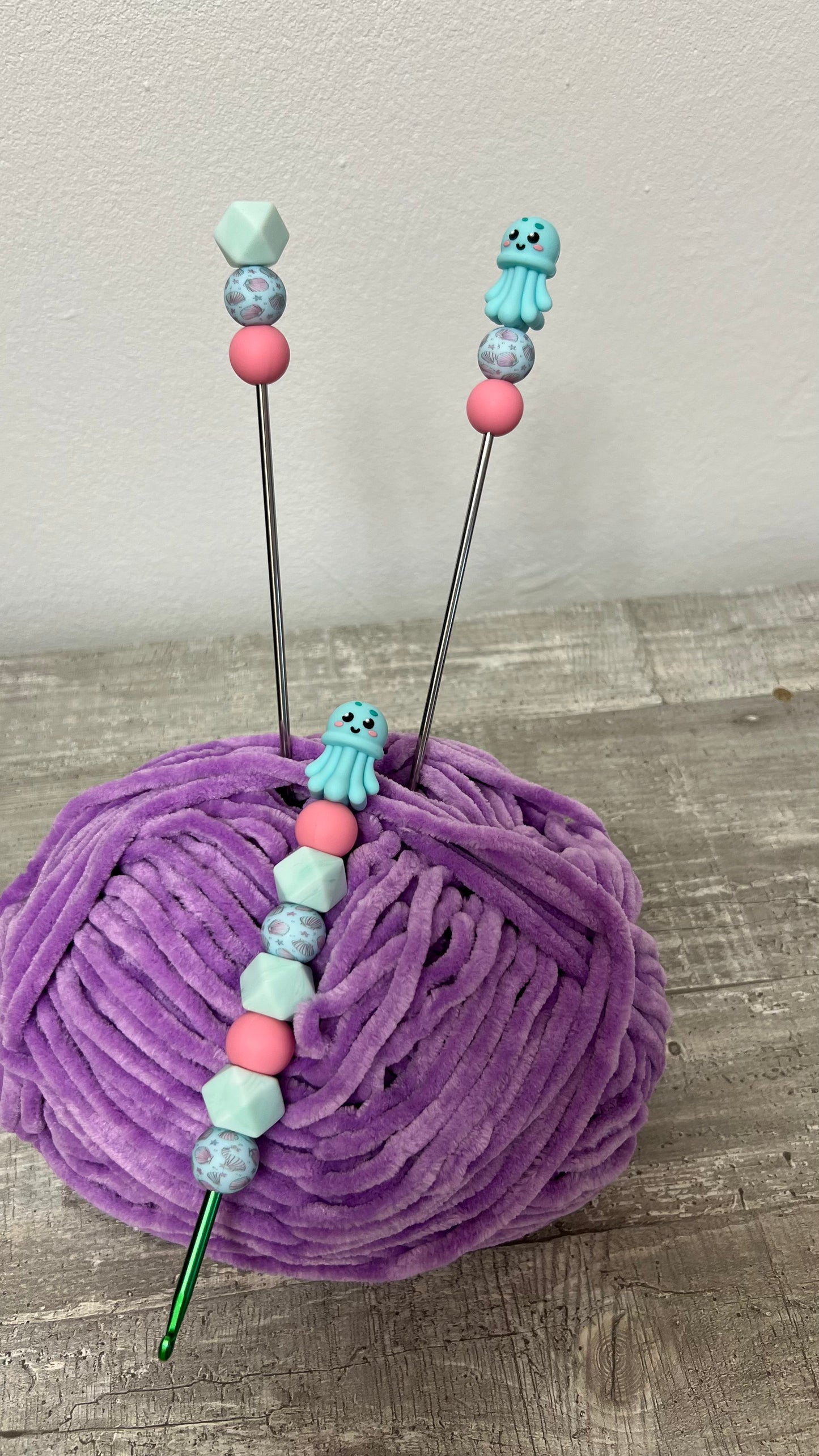 Set Häkelnadel und Amigurumi Sticks